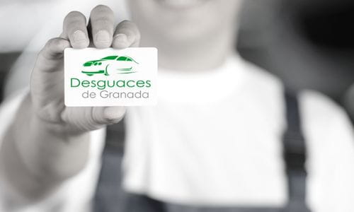 Contacte con Desguaces Granada